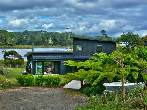 38 Sussex Terrace, Riverhead