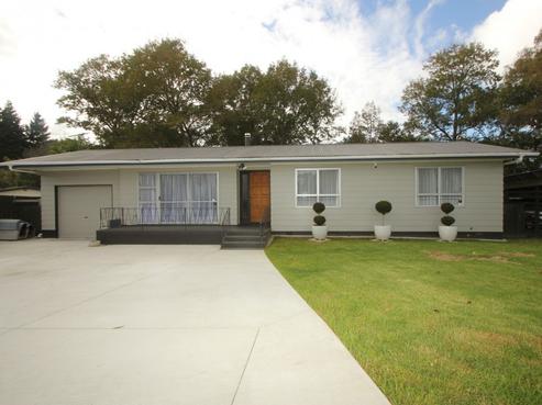 2 Camphora Place, Ranui