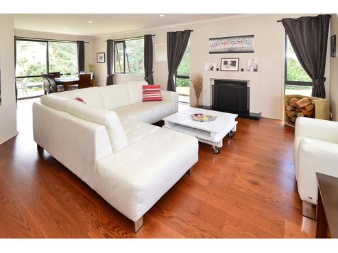 60A Rauhori Road, Makarau