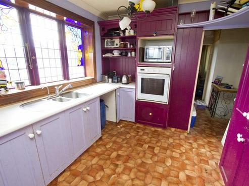 110 Sunnyside Road, Sunnyvale