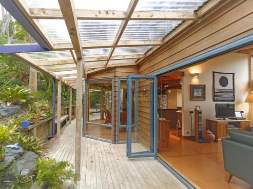 29 Tasman View Road, Bethells Beach