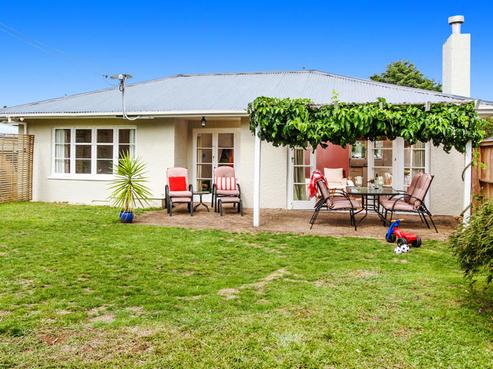 24 Haughey Avenue, Three Kings