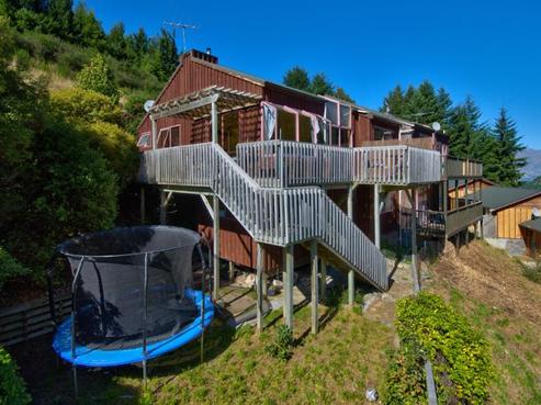 225A Fernhill Road, Fernhill/Sunshine Bay