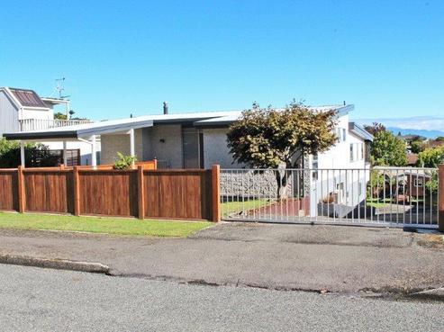 50 Marlborough Crescent, Richmond