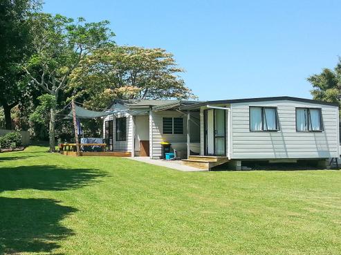 20 Robyn Crescent, Hahei
