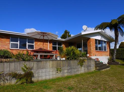 36 Station Street, Tirau