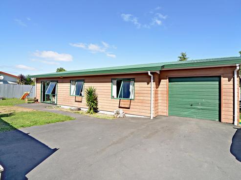 12A Wilson Place, Papakura
