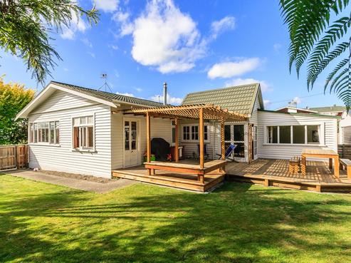 124 West Street, Feilding