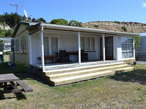 16 Caverhill Crescent, Motunau