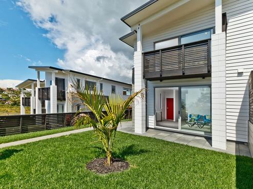 4 Remuremu Street, Long Bay