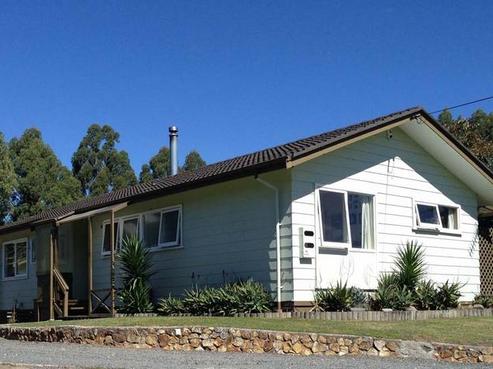 42 Alison Street, Mangakakahi