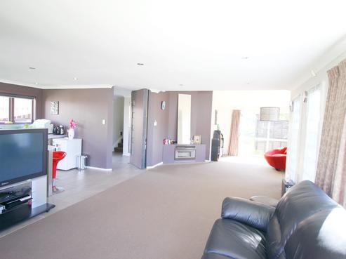31 Redvers Drive, Belmont