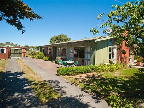 14 Mason Place, Sockburn