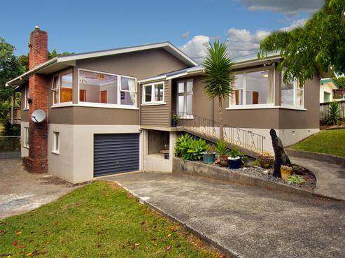 6 Earl Road, Titirangi