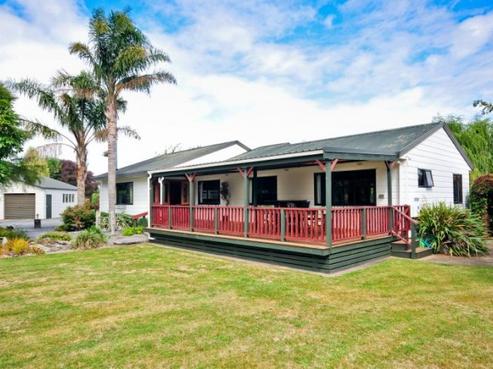 68 Cowley Drive, Leamington
