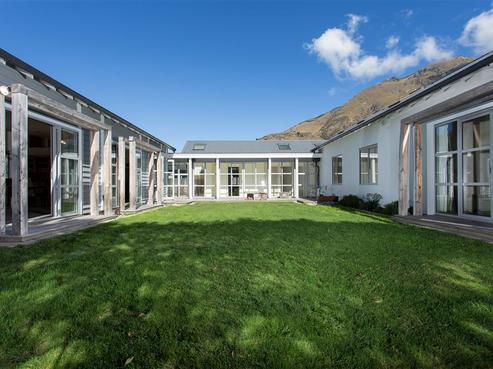 13 Mathias Terrace, Arthurs Point