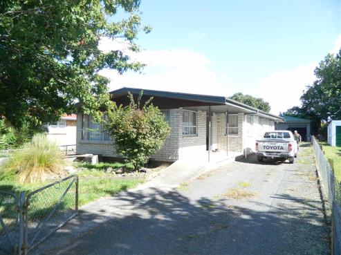 20 Station Street, Tirau