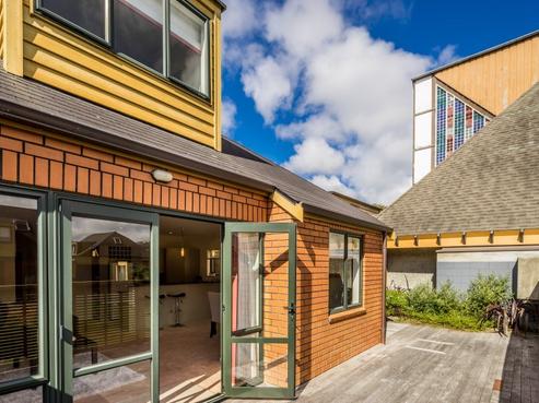 65 Futuna Close, Karori