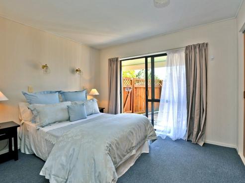 2/809 Kennedy Road, Raureka