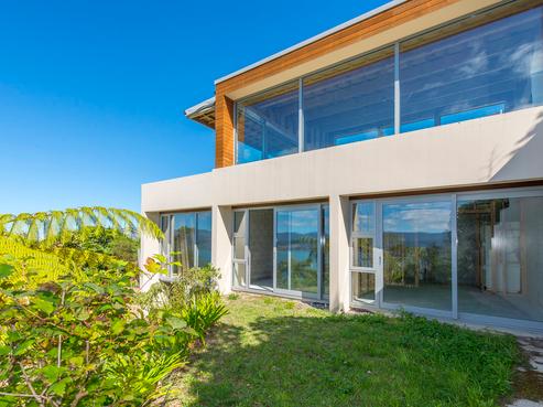 198 Nevay Road, Karaka Bays
