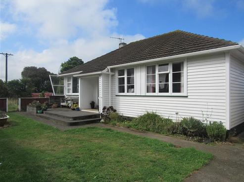 42 Riemenschneider Street, Manaia