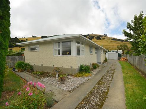 9 Seafield Road, Duvauchelle