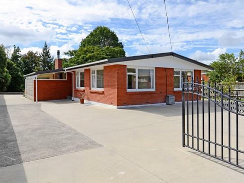 29 Springfield Crescent, Enderley