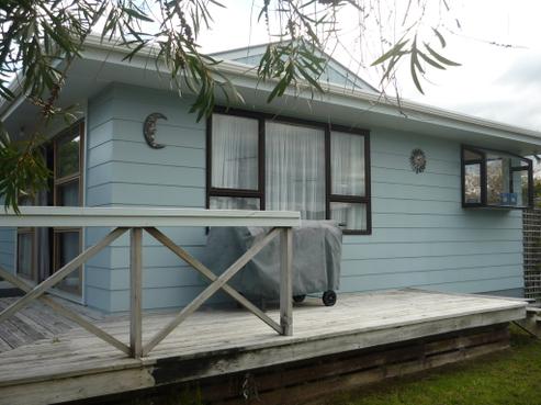237 Linton Crescent, Whangamata