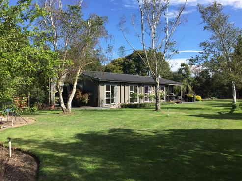 637 Weedons Ross Road, West Melton