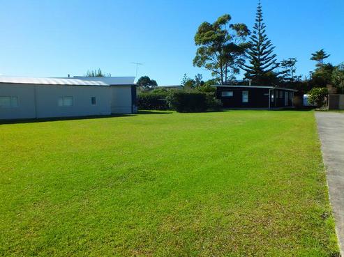 107 Opera Place, Whangapoua