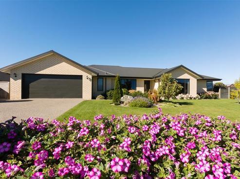 9 Clearwater Place, Mayfield