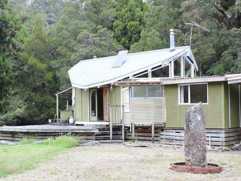306 Waiotu Road, Hukerenui and Surrounds