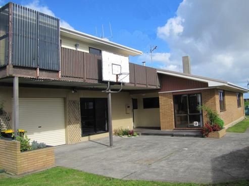 427 Fergusson Drive, Thames