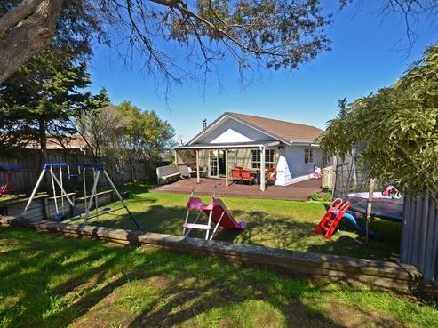 100 West Harbour Drive, West Harbour