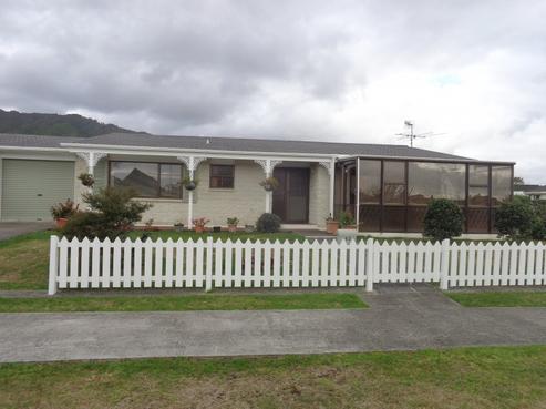 63 Belvedere Avenue, Waikanae