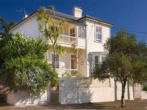 15 Vauxhall Road, Devonport