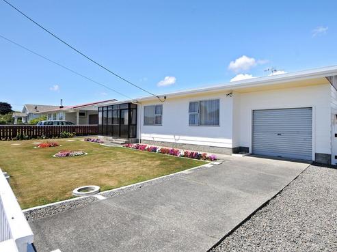 6 Matene Street, Otaki