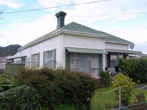 206 Queen Street, Thames