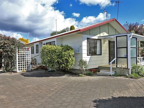 2/1420 Woodstock Avenue, Mayfair