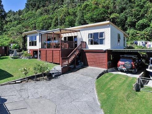 1306 State Highway 30, Rotoiti Forest