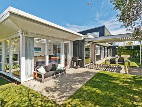 51 Seacliffe Avenue, Belmont