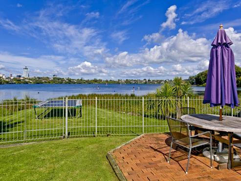 3/38 Kitchener Road, Milford