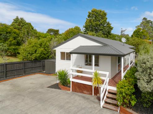 7 Meadowvale Rise, Titirangi