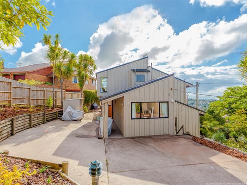 967 East Coast Road, Torbay