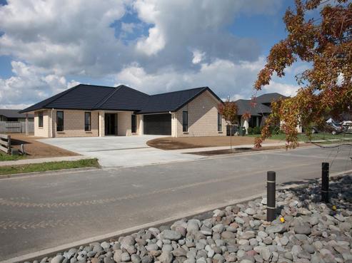 12 Isobel Hodgson Drive, Cambridge
