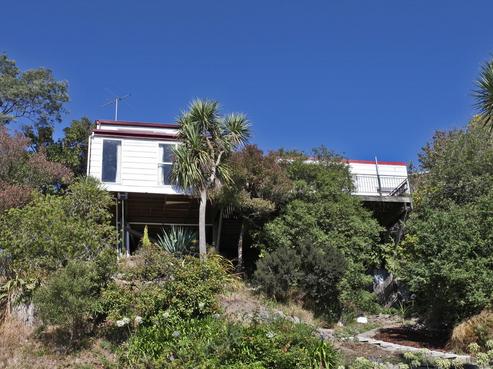 16 Aotea Terrace, Huntsbury