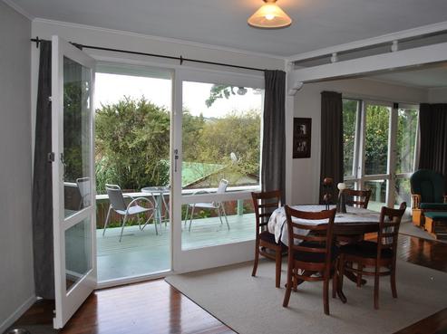 222 Sunset Road, Sunnybrook