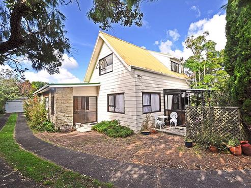 1 Leigh Road, Leigh
