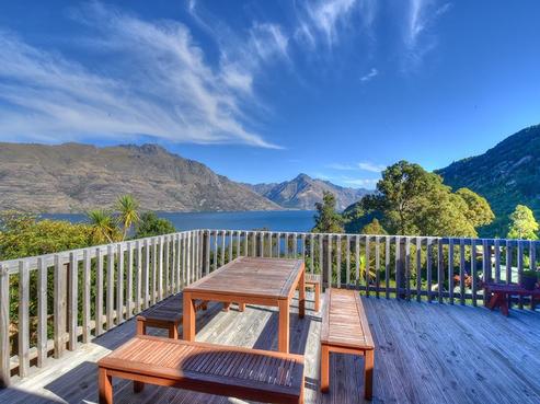 3 Mckerrow Place, Fernhill/Sunshine Bay