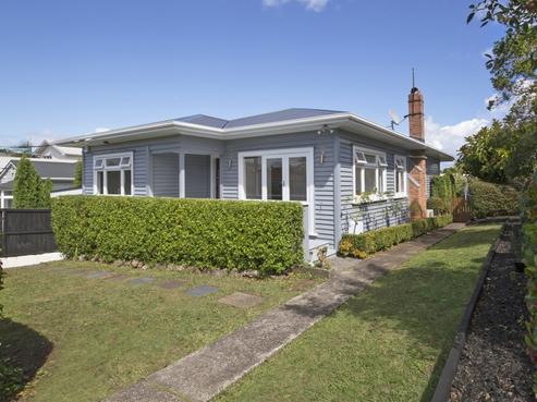 16 Maranui Avenue, Point Chevalier